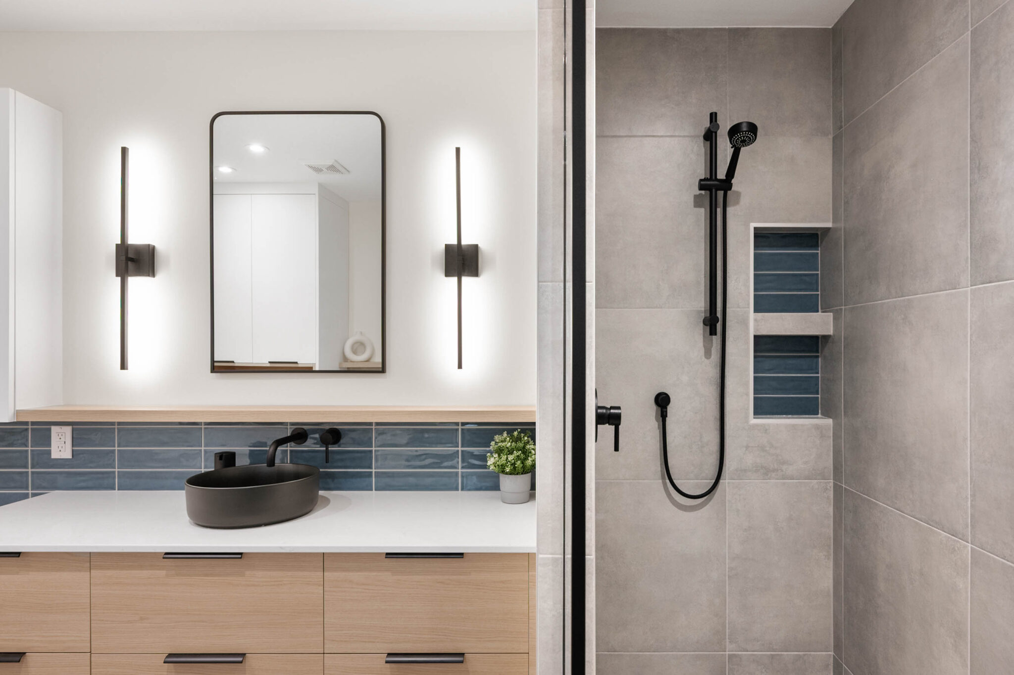 Bathroom | Demers & Duval